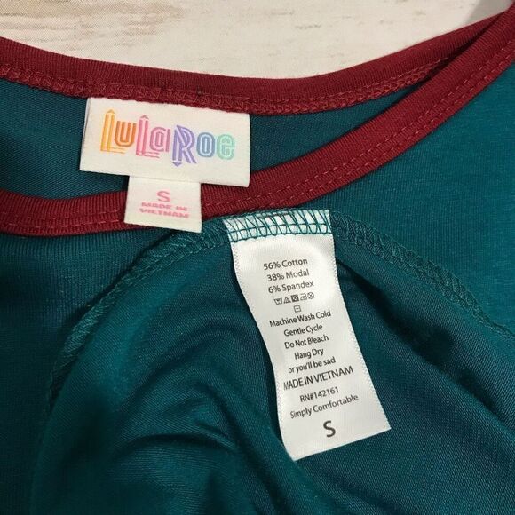 Lularoe Carly Swing Dress Green Burgandy size small - Picture 2 of 9